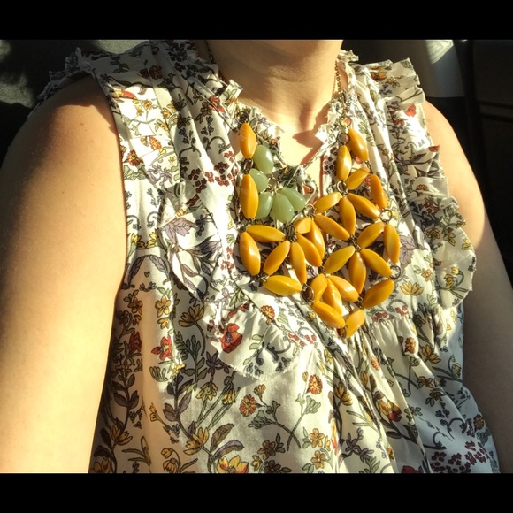 Meet your Posher, Liz - Picture 3 of 8